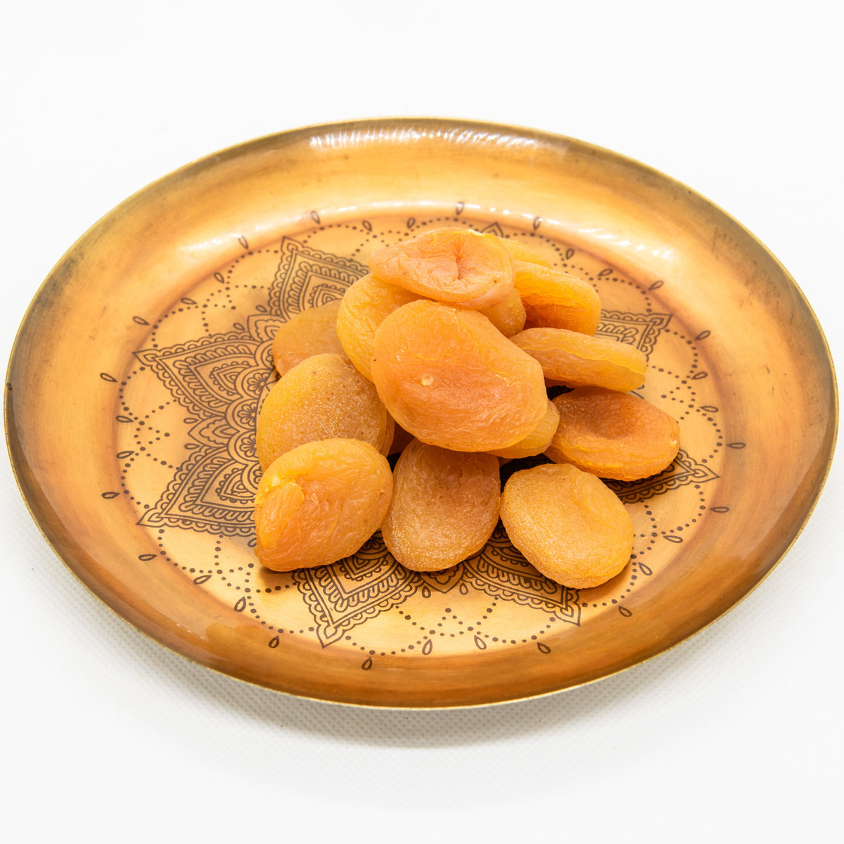 Premium quality natural dried apricots without sulfites