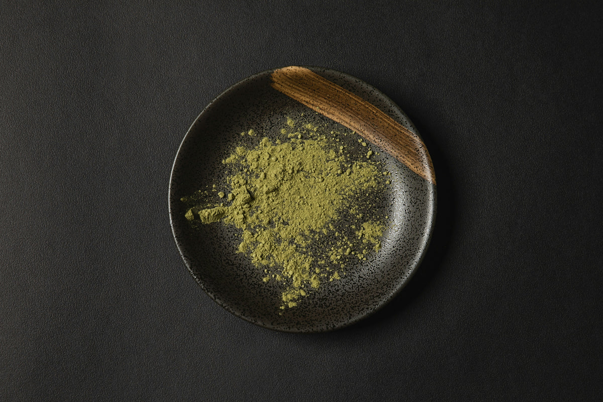 Laurel molido: el aroma que transforma tus platos veraniegos