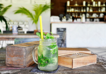 El Mojito Clásico: Historia, Tradición Cubana y la Receta Perfecta | Puerto de Oriente