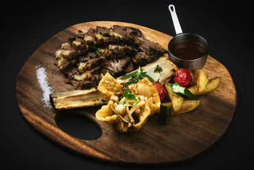 Chuletón a la Plancha con Hierbas Provenzales: El Secreto de Puerto de Oriente